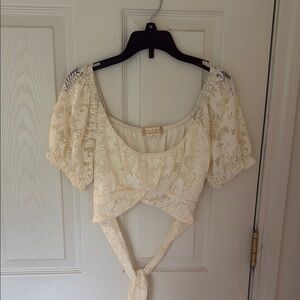 Cream Lace Puff Sleeve Top